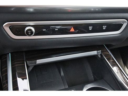 Used 2025 BMW X7 xDrive40i image 22