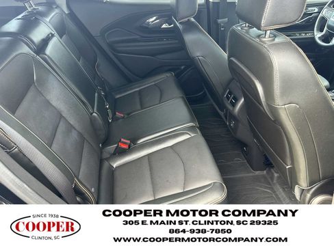 Used 2024 GMC Terrain AT4 w/ Tech Package AWD/4WD image 15