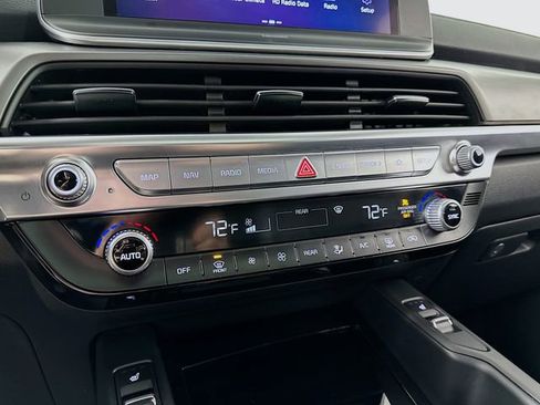 Used 2022 Kia Telluride S image 15