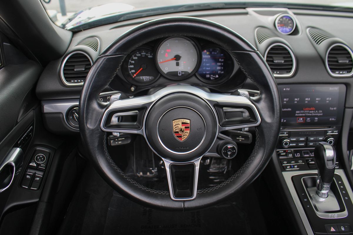Used 2018 Porsche 718 Boxster S RWD image 22