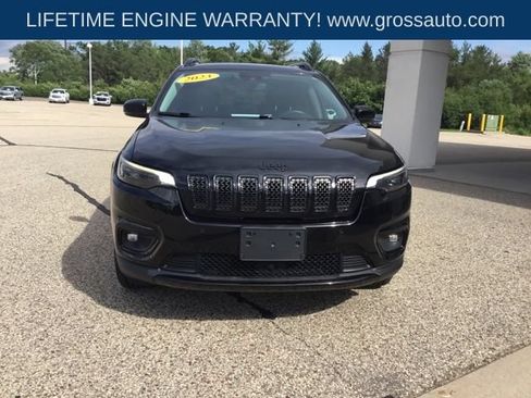 Used 2023 Jeep Cherokee Altitude Lux AWD/4WD image 3