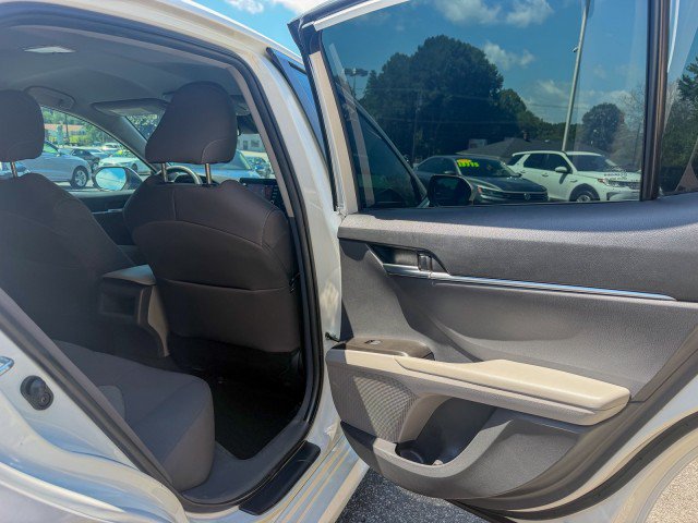 Used 2023 Toyota Camry LE FWD image 17