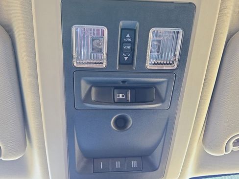 Used 2018 RAM 2500 Longhorn w/ Convenience Group image 30