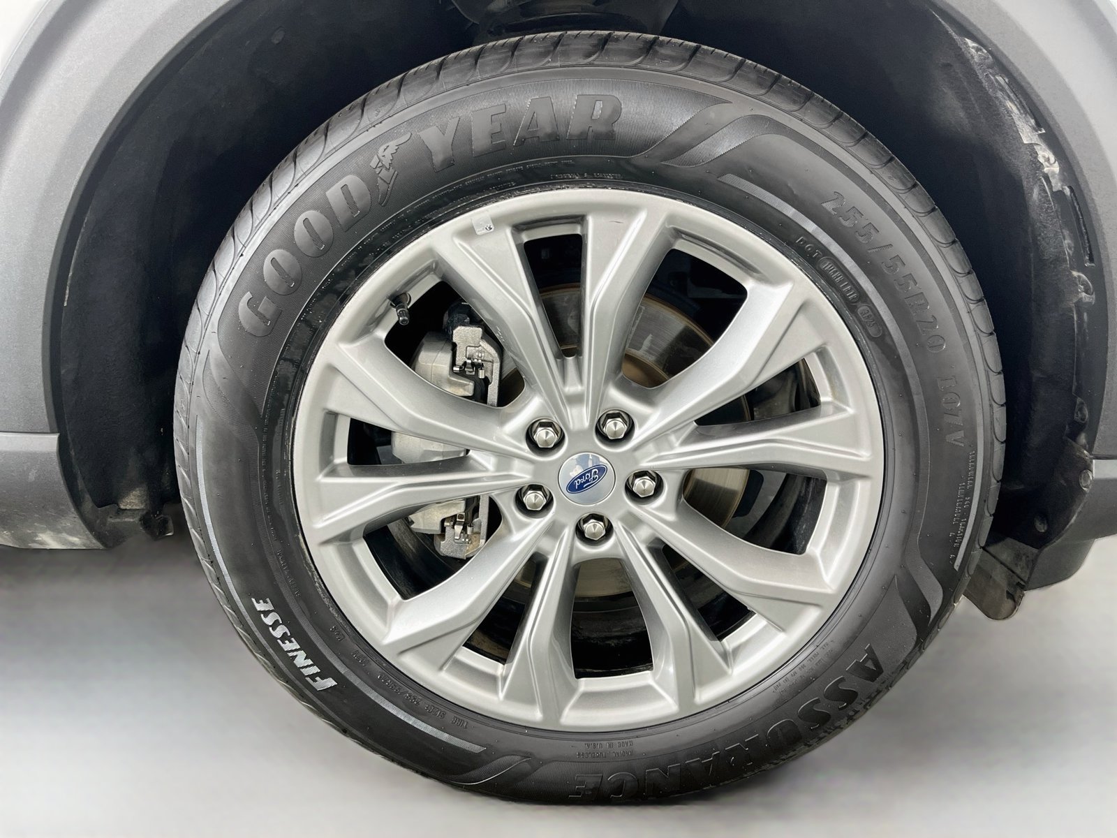 Used 2023 Ford Explorer Limited w/ Equipment Group 301A RWD image 39