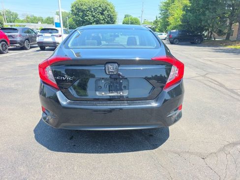 Used 2016 Honda Civic EX image 6