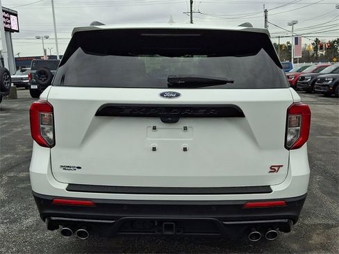 Used 2023 Ford Explorer ST w/ Equipment Group 401A image 5