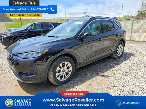Used 2023 Ford Escape Active w/ Tech Pack #2 AWD/4WD image 1