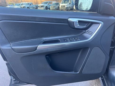 Used 2014 Volvo XC60 T6 image 19