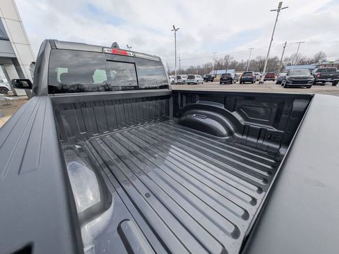 New 2026 RAM 1500 4x4 Crew Cab image 11