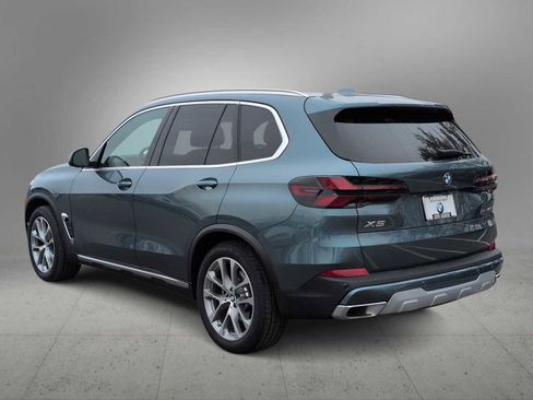 Certified 2025 BMW X5 xDrive40i w/ Executive Package image 6