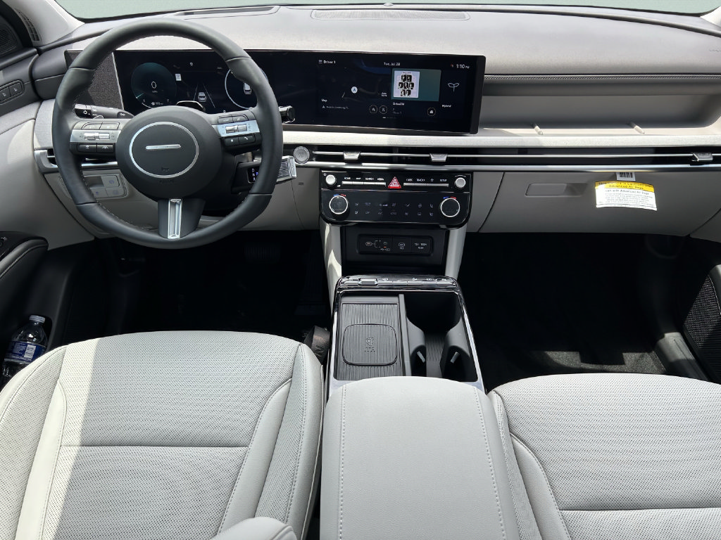 New 2026 Hyundai Tucson Limited FWD image 18