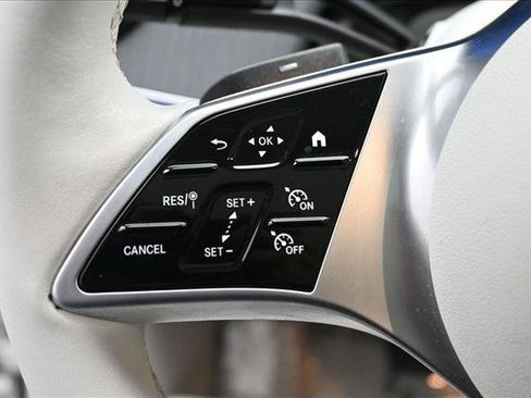 Certified 2023 Mercedes-Benz EQE 350+ 4MATIC SUV image 11