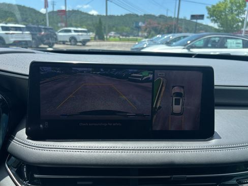 Used 2023 INFINITI QX60 Luxe w/ Vision Package FWD image 30