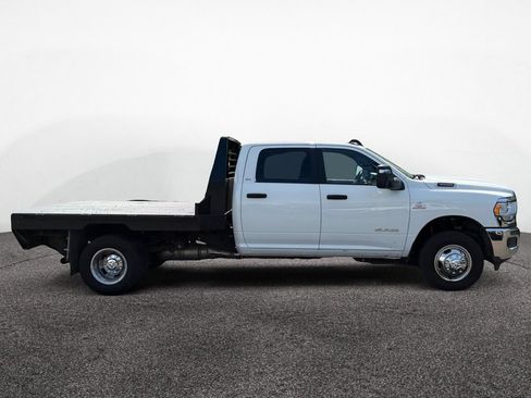 Used 2024 RAM 3500 SLT w/ Quick Order Package 2YG SLT AWD/4WD image 6