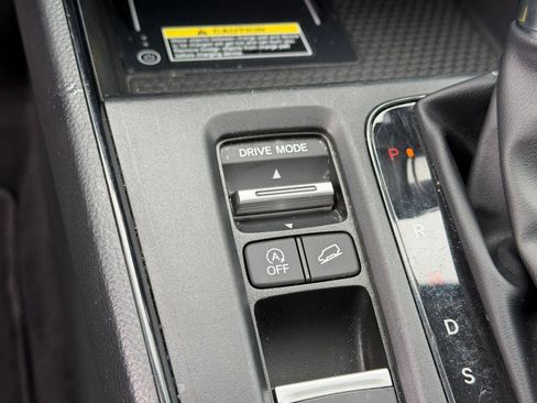 Used 2025 Honda CR-V EX-L image 19