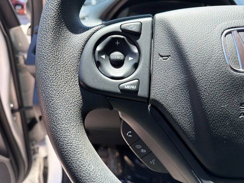 Used 2016 Honda CR-V LX image 18