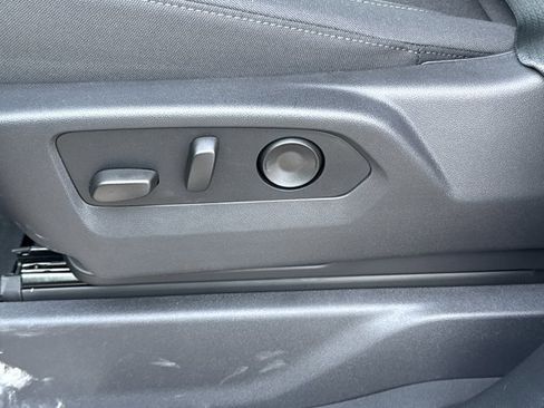 New 2026 GMC Sierra 1500 Elevation AWD/4WD image 16