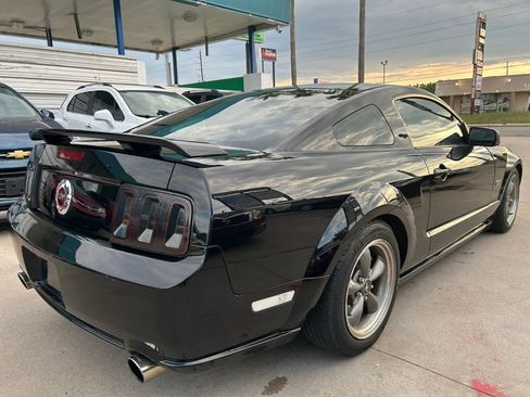 Used 2005 Ford Mustang GT Premium RWD image 5