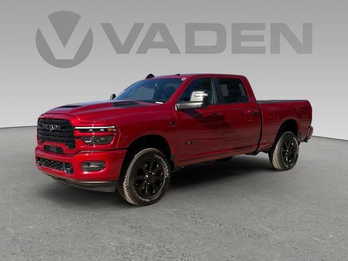New 2026 RAM 2500 Laramie w/ Night Edition AWD/4WD image 23
