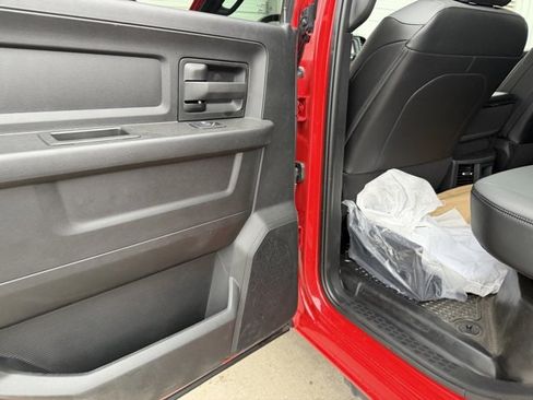 Used 2024 RAM 5500 Tradesman w/ Max Tow Package image 10