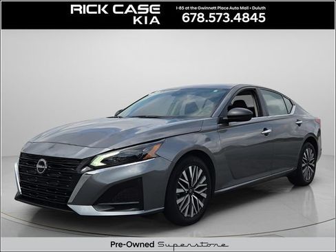 Used 2024 Nissan Altima 2.5 SV AWD/4WD image 1
