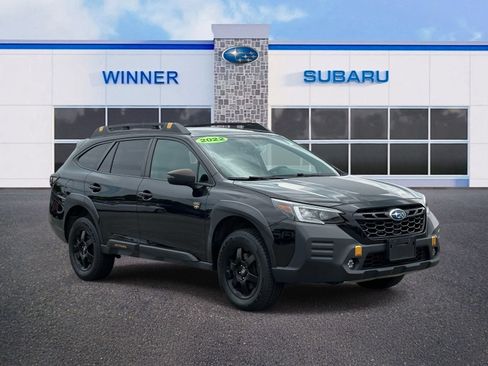 Used 2022 Subaru Outback Wilderness AWD/4WD image 7