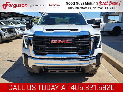 New 2026 GMC Sierra 2500 Pro w/ Convenience Package AWD/4WD image 8