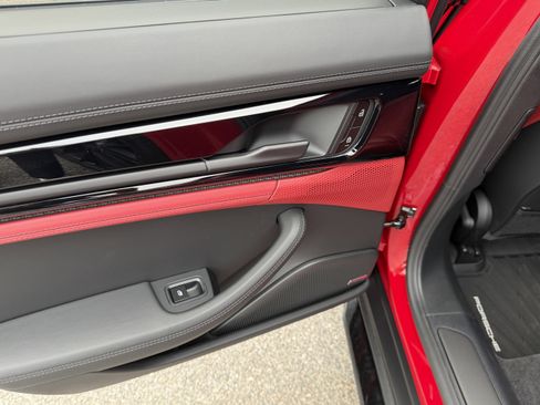 Certified 2026 Porsche Panamera GTS image 17