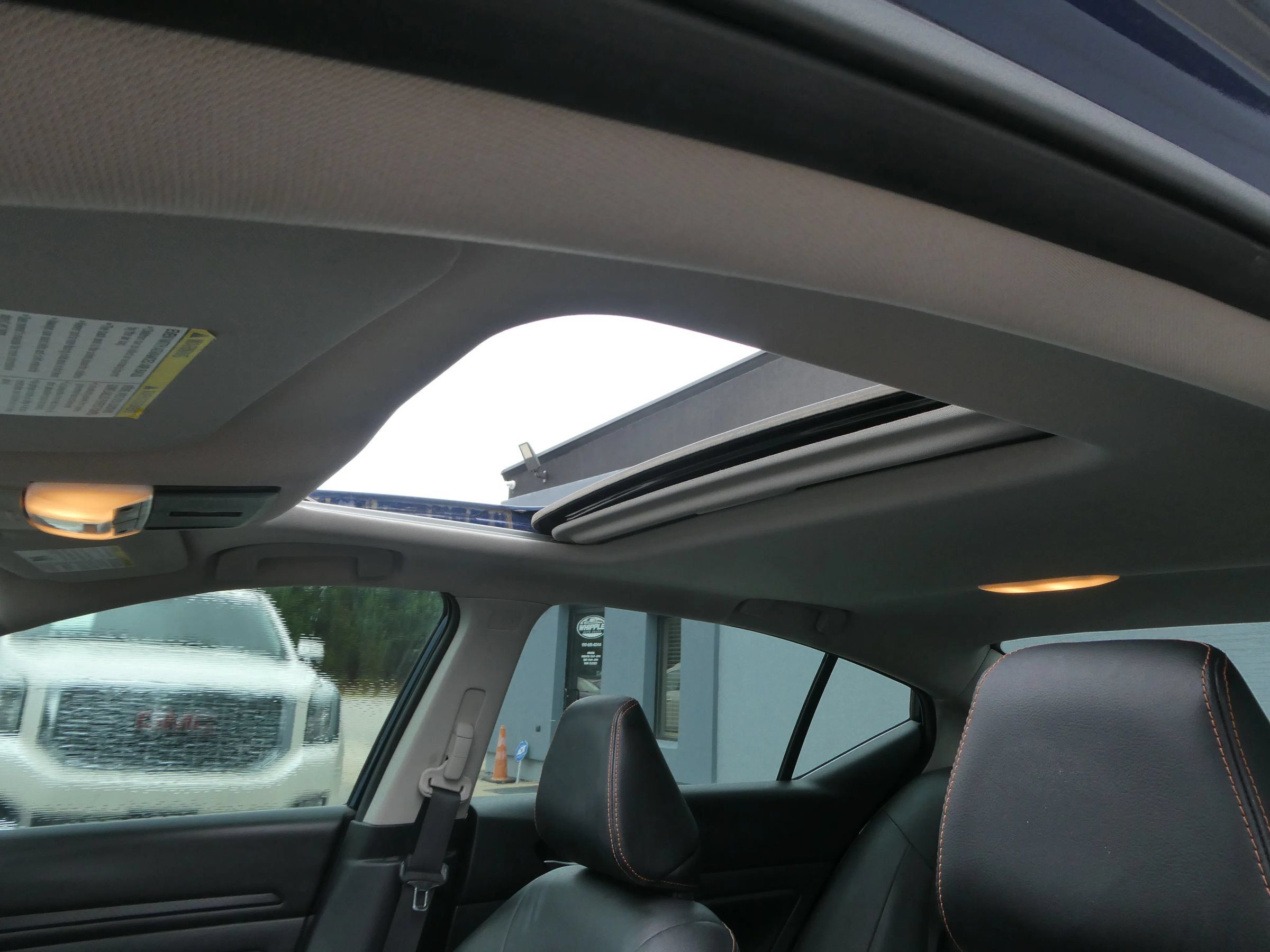 Used 2021 Nissan Altima 2.5 SR w/ SR Premium Package FWD image 10