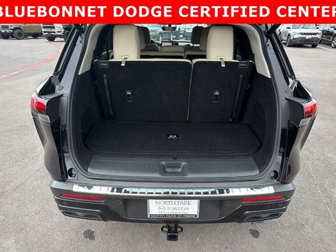 Used 2025 INFINITI QX60 Luxe w/ Vision Package FWD image 25