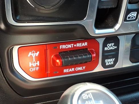 Used 2021 Jeep Gladiator Rubicon AWD/4WD image 21