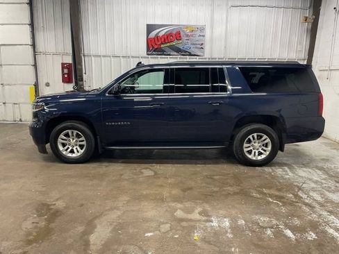 Used 2017 Chevrolet Suburban LS AWD/4WD image 5