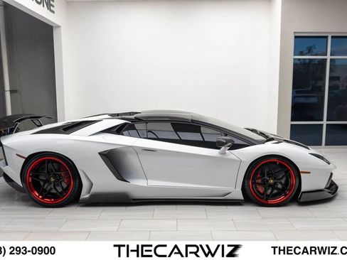 Used 2017 Lamborghini Aventador LP 700-4 AWD/4WD image 39