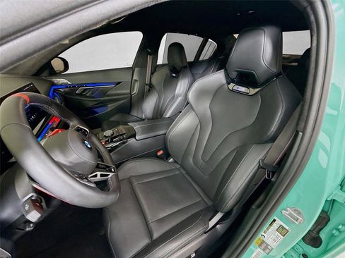 Used 2025 BMW M5 w/ Carbon Package image 21