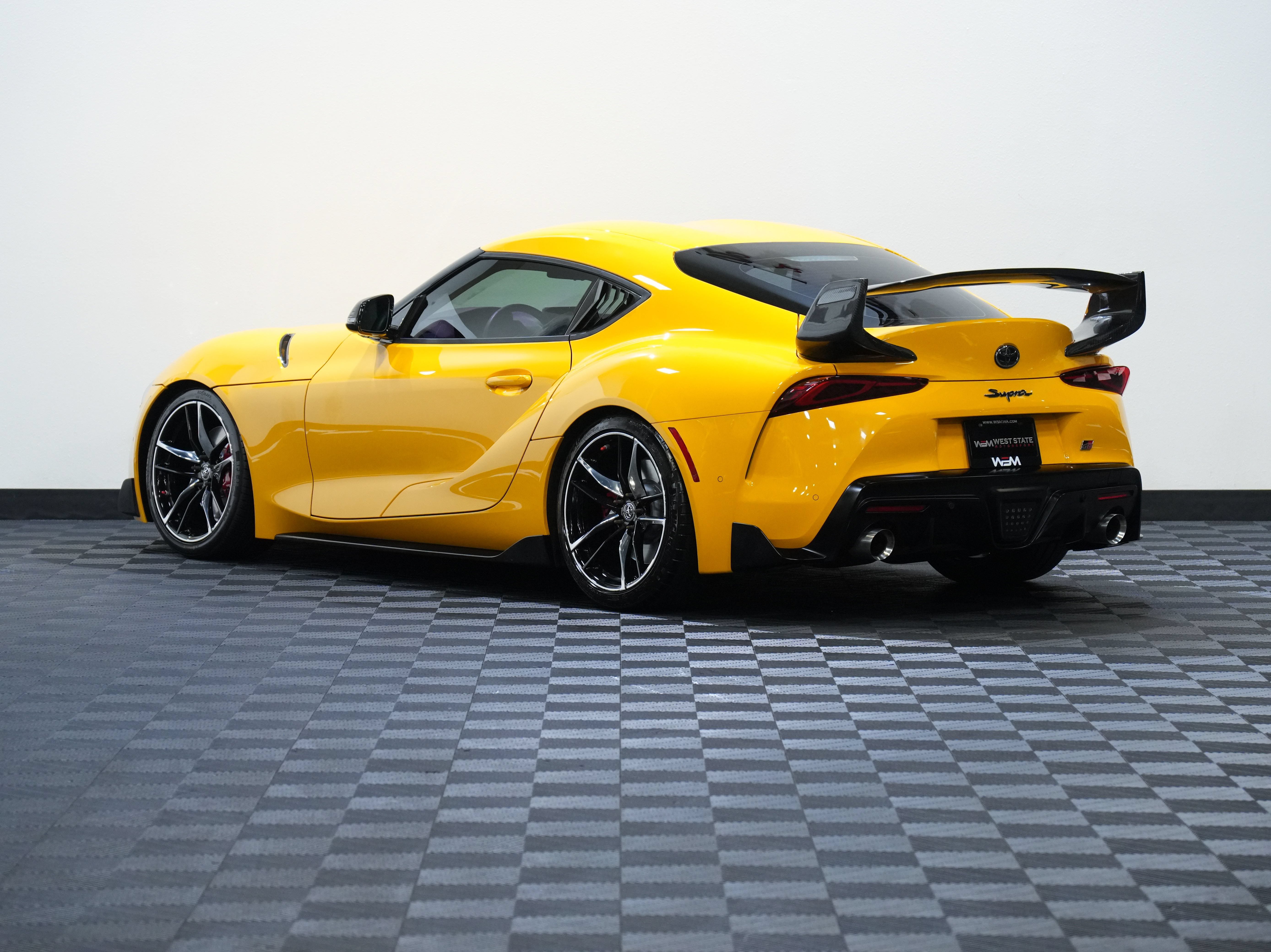 Used 2021 Toyota Supra Premium w/ Driver Assist Package RWD image 8