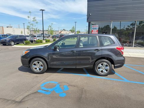 Used 2014 Subaru Forester 2.5i w/ Popular Package #1 AWD/4WD image 8