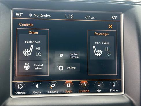 Used 2018 Jeep Grand Cherokee Altitude AWD/4WD image 29