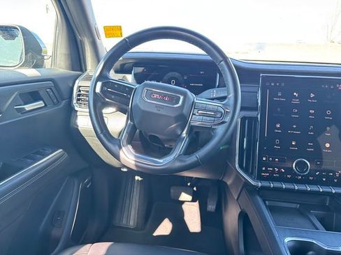 Certified 2024 GMC Acadia Elevation AWD/4WD image 13