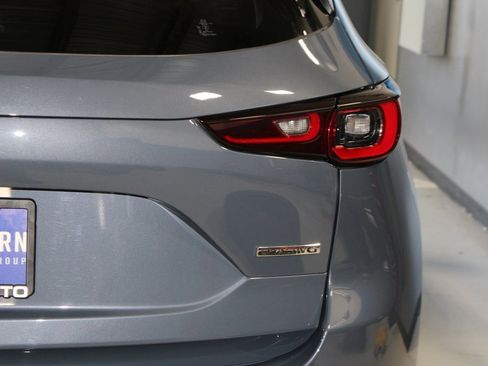Used 2025 MAZDA CX-5 Carbon Edition image 46