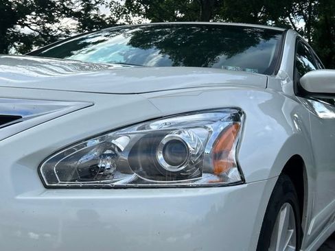 Used 2015 Nissan Altima 2.5 SV FWD image 13