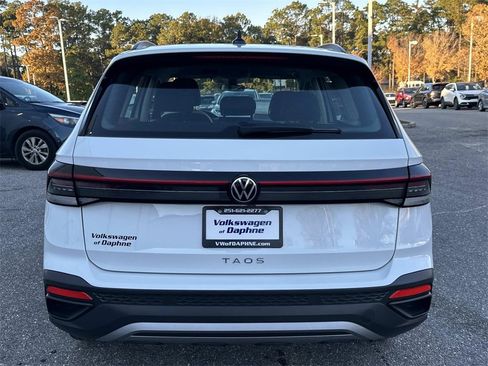 New 2026 Volkswagen Taos S image 3