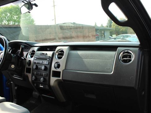 Used 2011 Ford F150 XLT w/ XLT Convenience Pkg image 12