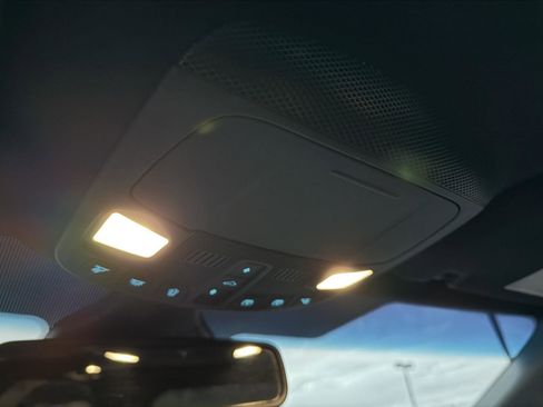 Used 2019 Ford Edge ST w/ Convenience Package image 29