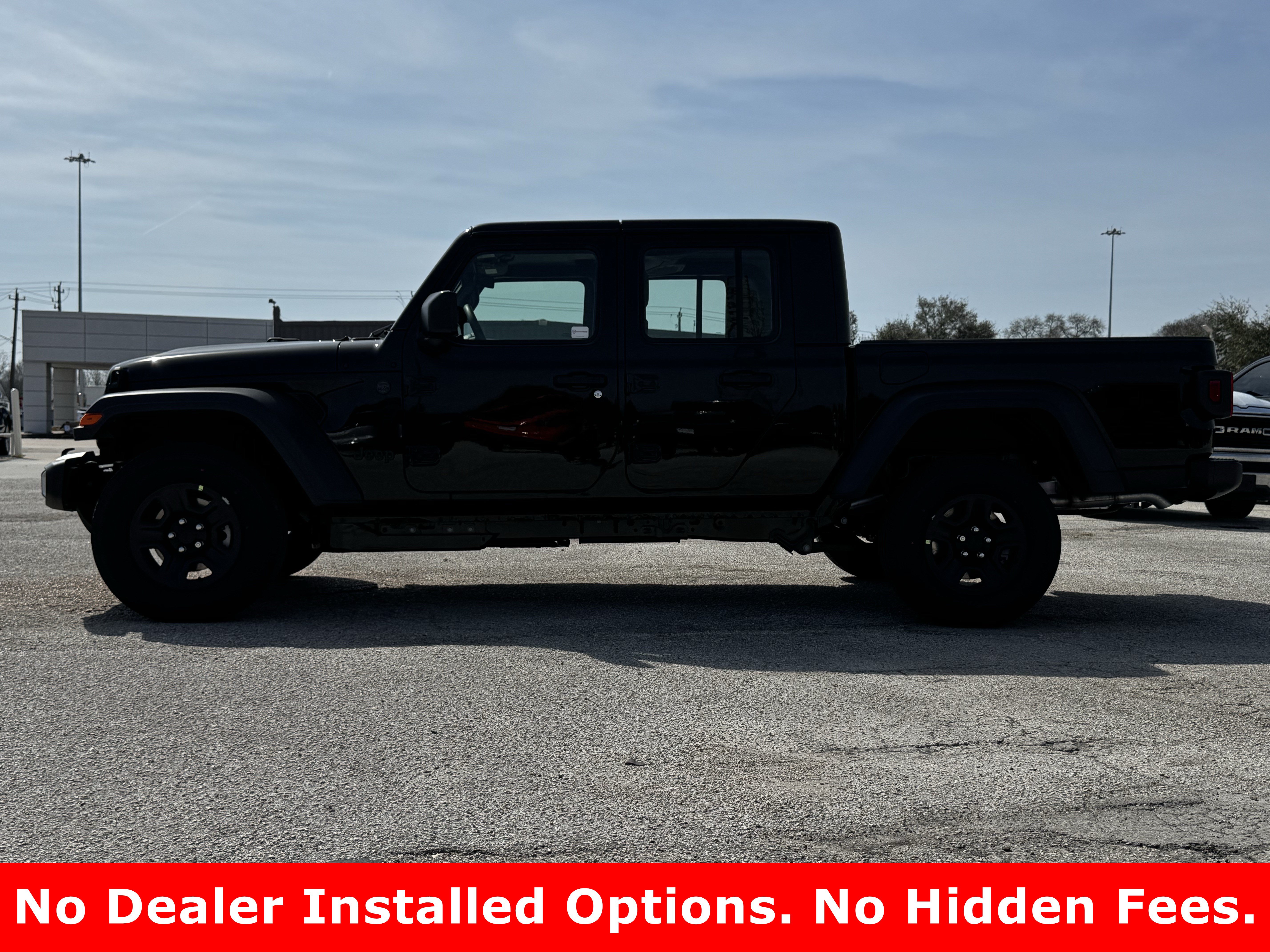 New 2026 Jeep Gladiator Sport AWD/4WD image 7