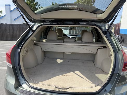 Used 2013 Toyota Venza LE FWD image 13