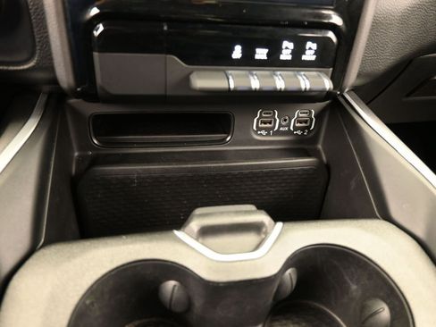 Used 2022 RAM 1500 Big Horn image 28