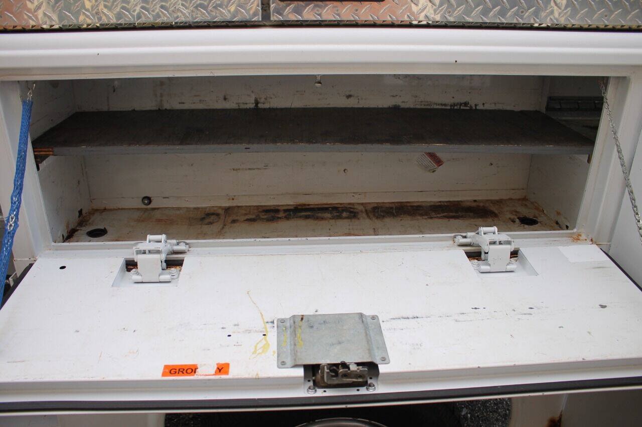 Used 2012 Ford F250 XL RWD image 25