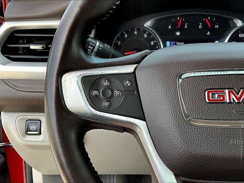 Used 2017 GMC Acadia SLT image 22