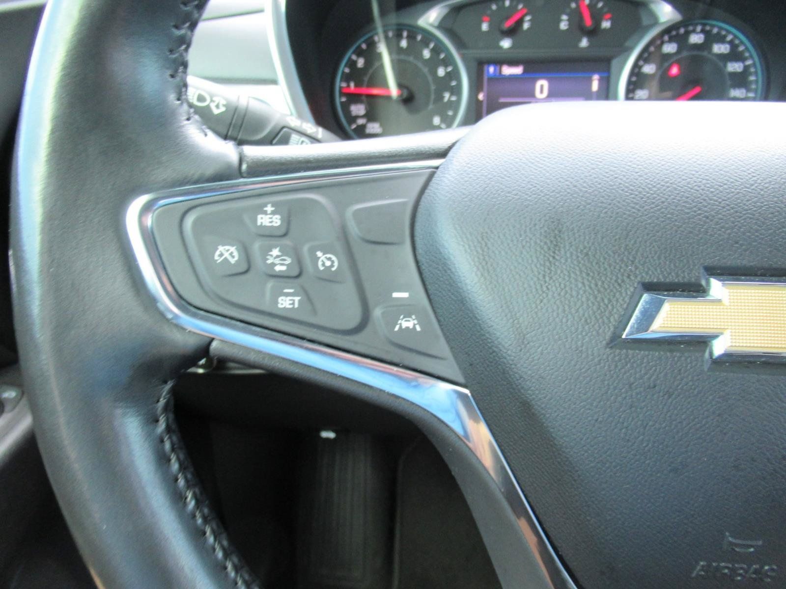 Used 2021 Chevrolet Equinox LT AWD/4WD image 25