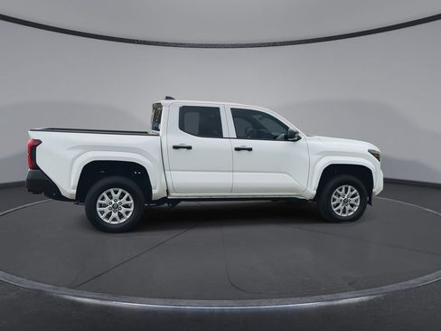 Used 2025 Toyota Tacoma SR w/ SR Upgrade Package RWD image 9